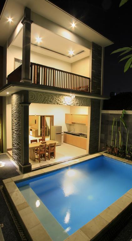 The Surya Kuta Villa Екстериор снимка